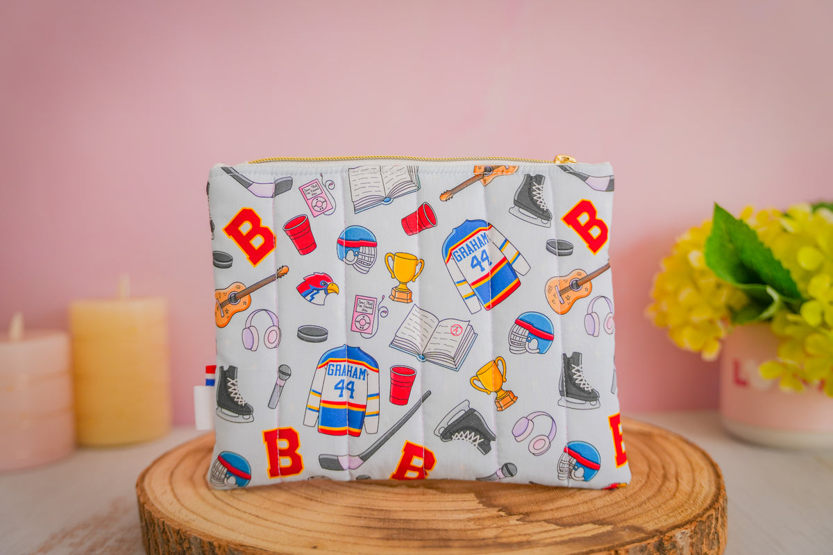 Pochette Plate - Off Campus Hockey Romance